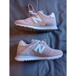 New Balance574 Sneakers Women's Size 8.5 Faded Rose Color